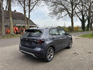 Volkswagen T-Cross 110 PK STYLE NAVI CLIMA CAMERA VIRT DASH B.J 09-2022 PLAATSCHADE picture 2