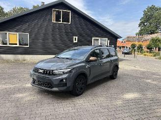 krockskadad bil auto Dacia Jogger 1.8 HYBRIDE AUTOMAAT 7 PERS EXTREEM NAVI CLIMA CAMERA CRUISE LED B.J 04-2026 2026/4