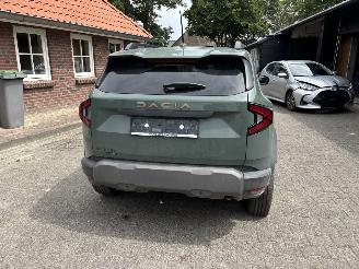 Dacia Duster AUTOMAAT 1.6 HYBRIDE NAVI CLIMA CAMERA PDC LED B.J 12-2024 picture 13