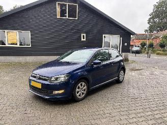 Voiture accidenté Volkswagen Polo TDI NAVI AIRCO STOELVERW CRUISE B.J 2011 2011/4