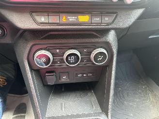 Dacia Jogger 8 HYBRIDE AUTOMAAT 7 PERS EXTREEM NAVI CLIMA CAMERA CRUISE LED B.J 04-2026 picture 17