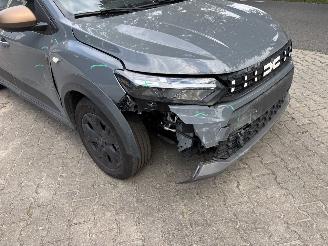 Dacia Jogger HYBRIDE AUTOMAAT 7 PERS EXTREEM NAVI CLIMA CAMERA CRUISE LED B.J 04-2026 picture 7