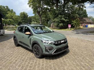 Dacia Sandero STEPWAY 110 PK EXTREEM NAVI CLIMA CAMERA LED B.J 2024 FACELIFT picture 3