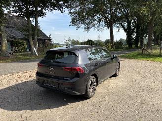 Volkswagen Golf 8 TSI 110 PK NAVI CLIMA PDC CRUISE B.J 09-2022 picture 2