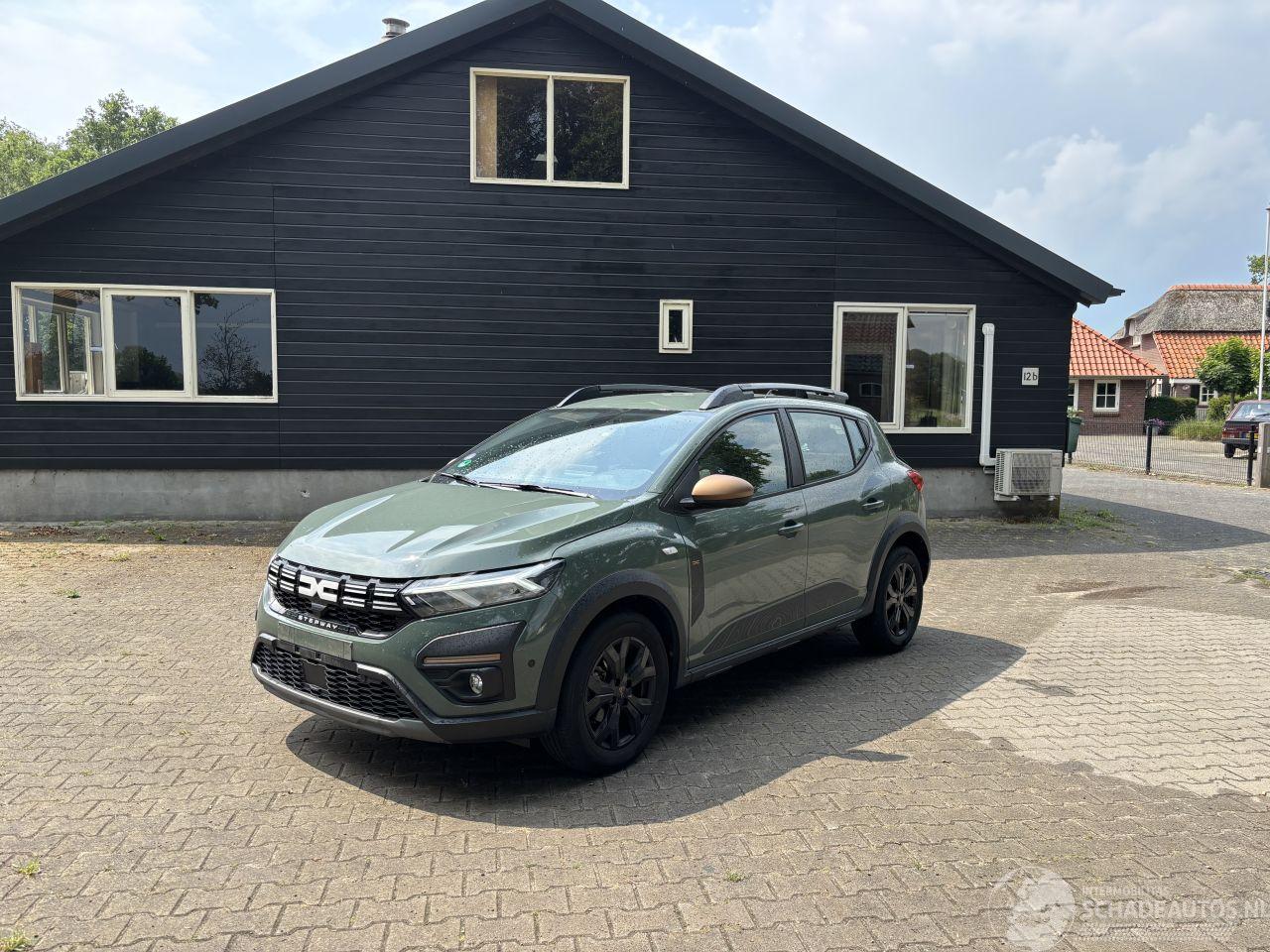 Dacia Sandero STEPWAY 110 PK EXTREEM NAVI CLIMA CAMERA LED B.J 2024 FACELIFT