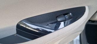 Nissan Leaf Navi Clima Camera lmv B.J 2012 geen schade picture 11