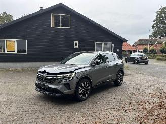 Avarii autoturisme Renault Austral E-TECH 200 HYBRIDE TECHNO PANODAK AUTOMAAT LED NAVI CAMERA CLIMA B.J 11-2024 2024/11