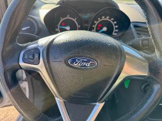 Ford Fiesta  picture 22
