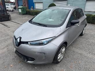 Coche accidentado Renault Zoé  2016/12