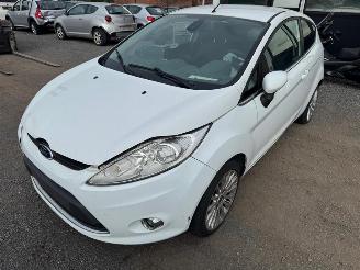 Auto incidentate Ford Fiesta TITANIUM 2011/1