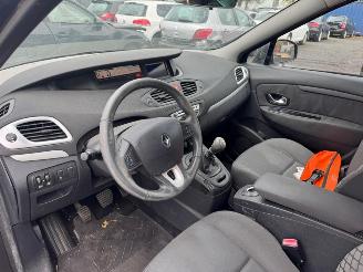 Renault Grand-scenic  picture 12