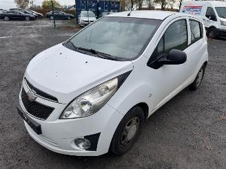 skadebil auto Chevrolet Spark  2012/9