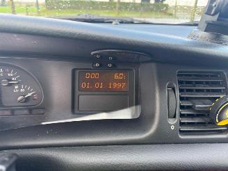 Opel Vectra B picture 21