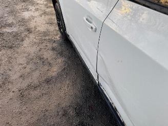 Chevrolet Orlando  picture 10