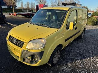 krockskadad bil auto Fiat Doblo  2007/3