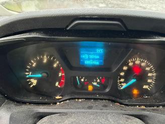 Ford Transit  picture 18