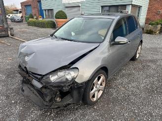Coche accidentado Volkswagen Golf  2011/9