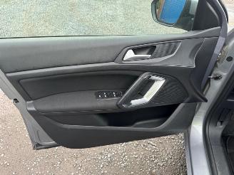 Peugeot 308  picture 26