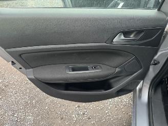 Peugeot 308  picture 6