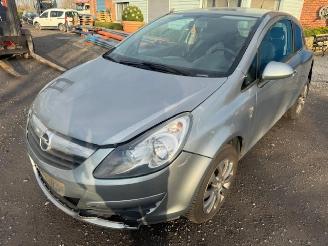 Voiture accidenté Opel Corsa  2010/10