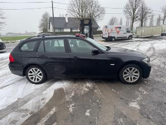 BMW 3-serie 320D picture 4