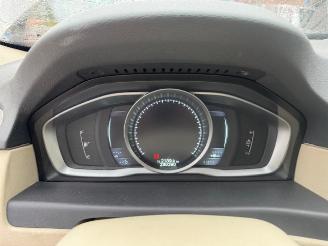 Volvo V-70  picture 21