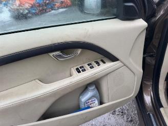 Volvo V-70  picture 14