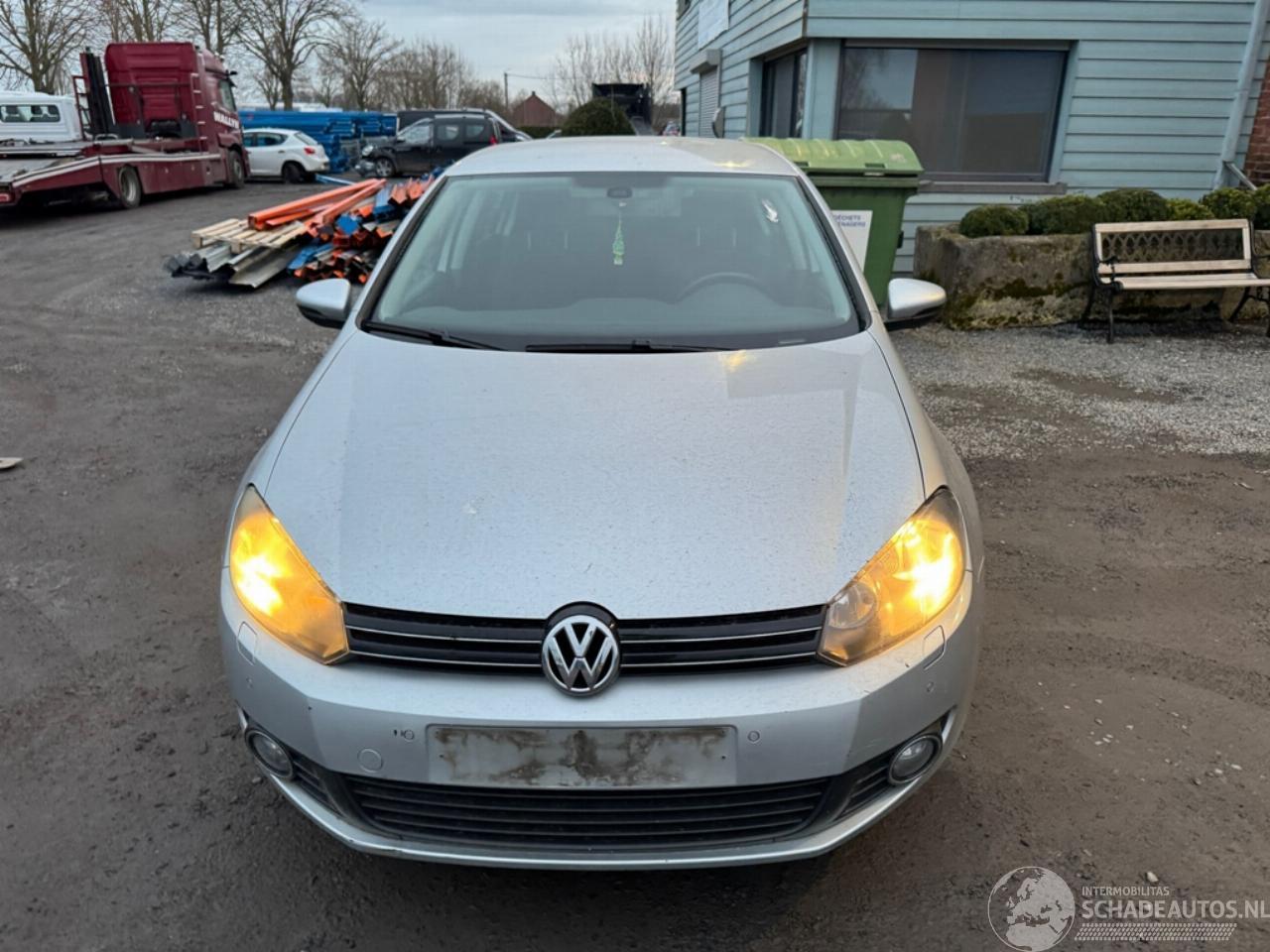 Volkswagen Golf VI  TEAM