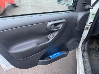 Opel Combo  picture 15