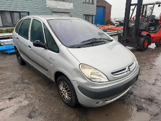 Citroën Xsara PICASSO picture 2