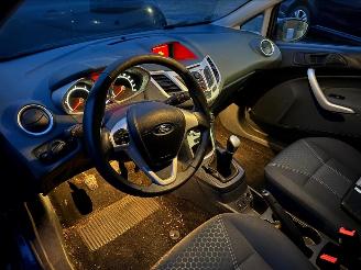Ford Fiesta TITANIUM picture 10