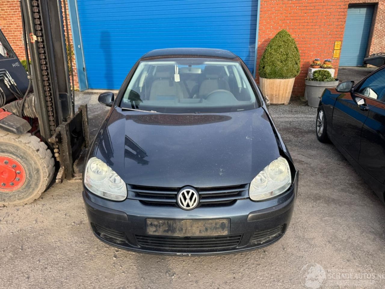 Volkswagen Golf V