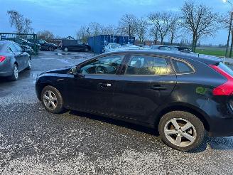 Volvo V-40  picture 15