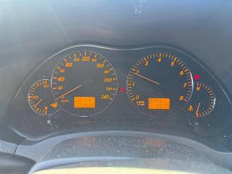 Toyota Avensis  picture 21