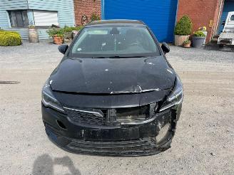 skadebil auto Opel Astra K  EDITION 2019/8