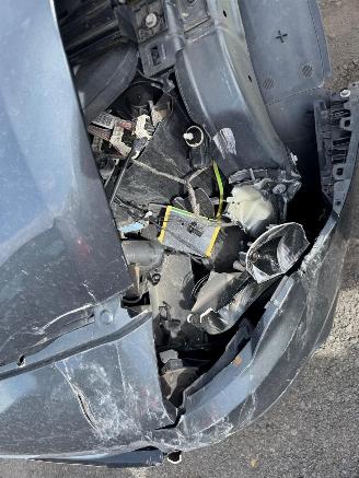 Peugeot 5008 I  STYLE picture 8