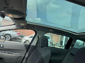 Peugeot 5008 I  STYLE picture 14