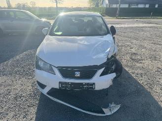uszkodzony samochody osobowe Seat Ibiza REFERENCE 2012/12