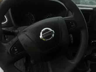Nissan Interstar  picture 17