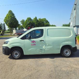 Peugeot Partner  picture 2