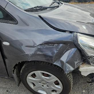 Toyota Verso ACTIVE picture 10