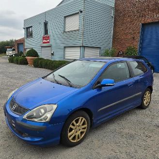damaged passenger cars Honda Civic ES 2004/7