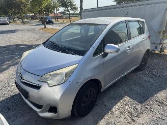 Toyota Verso S  picture 1