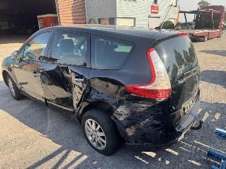 Renault Scenic  picture 7