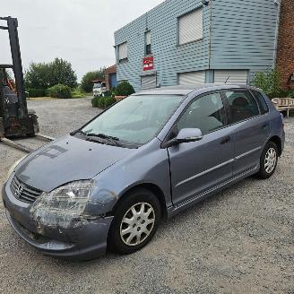 skadebil auto Honda Civic  2005/1