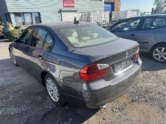 BMW 3-serie 318D picture 9