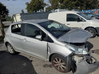 Toyota Yaris III  LIFE picture 10
