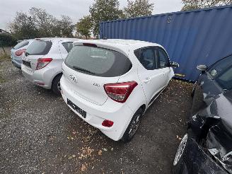 Hyundai I-10  picture 2