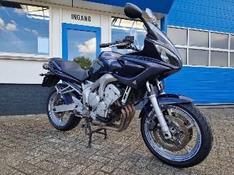 Yamaha  FZ6S AKRAPOVIC picture 3