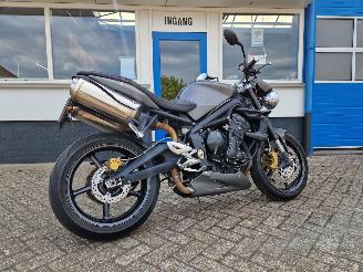 Triumph Street Triple 675 R picture 6